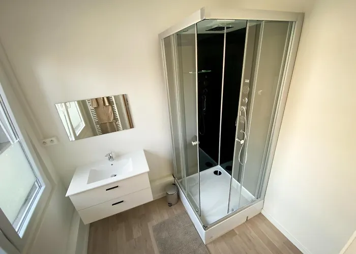 Sol - Sea, Sun, City-centre Apartment *